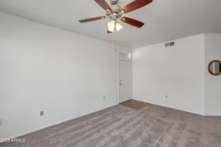 Photo #3: 6912752 Listing 