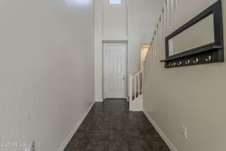 Photo #4: 6912778 Listing 