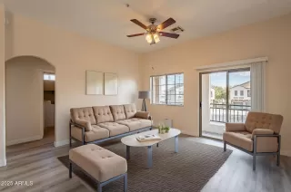 Photo #4: 6912835 Listing 