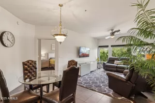 Photo #3: 6912972 Listing 