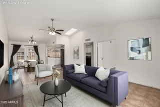 Photo #2: 6912977 Listing