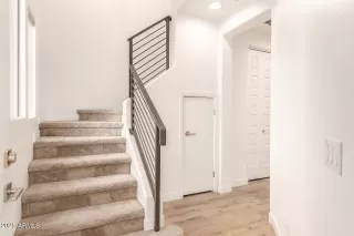 Photo #1: 6913006 Listing 