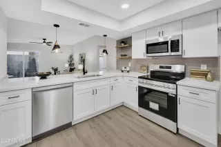 Photo #4: 6913131 Listing