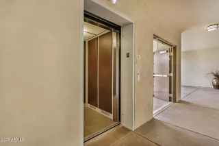 Photo #3: 6913138 Listing 