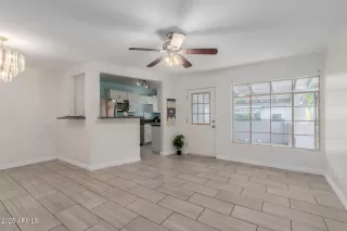 Photo #2: 6913188 Listing