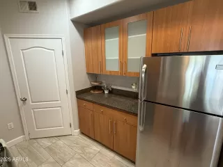 Photo #3: 6913301 Listing 