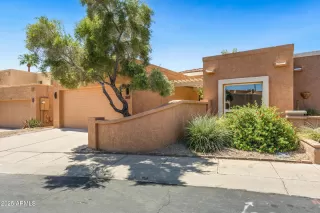 Photo #1: 6913308 Listing 