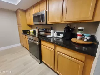 Photo #5: 6913474 Listing