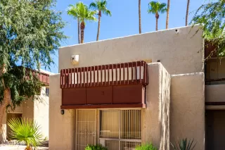 Photo #3: 6913641 Listing