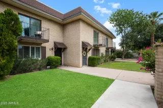 Photo #1: 6913647 Listing