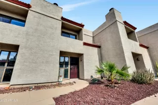 Photo #1: 6913718 Listing 