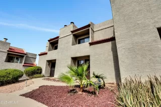 Photo #2: 6913718 Listing 