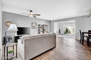 Photo #2: 6913813 Listing 