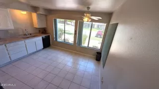 Photo #3: 6913890 Listing