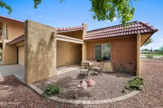 Photo #3: 6913903 Listing