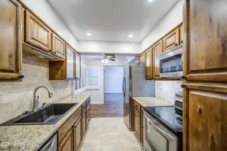 Photo #1: 6914061 Listing 