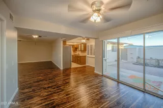 Photo #6: 6914061 Listing 