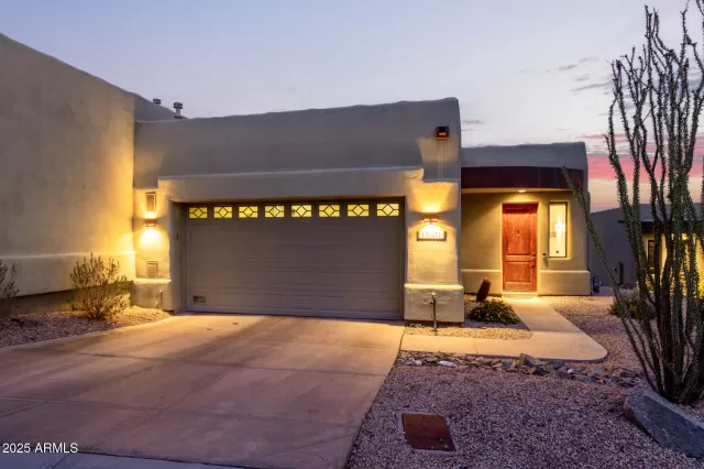 MLS: 6914157 Condo For Sale