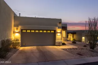 Photo #1: 6914157 Listing 