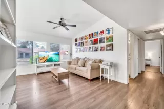 Photo #3: 6914204 Listing 