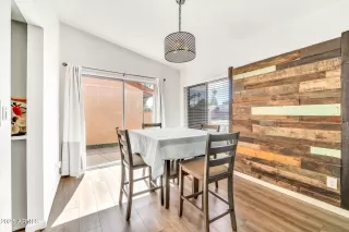 Photo #6: 6914204 Listing 