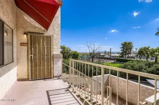 Photo #1: 6914256 Listing