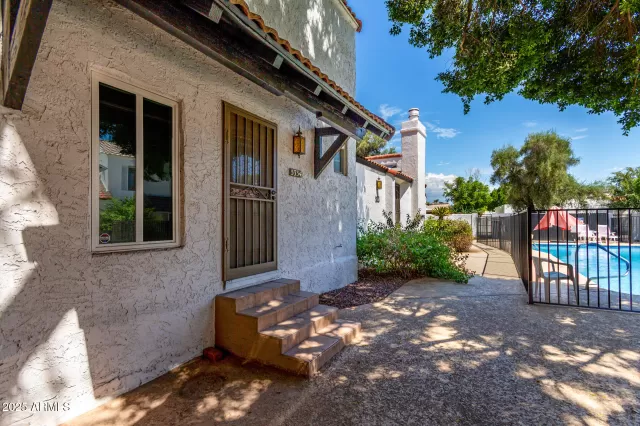 MLS: 6914346 Condo For Sale