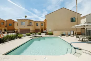 Photo #2: 6914455 Listing