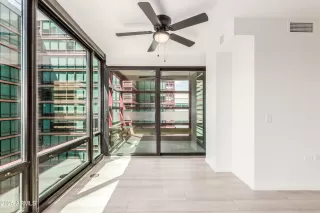 Photo #2: 6914510 Listing 