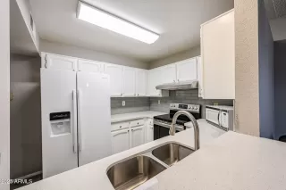 Photo #2: 6914717 Listing
