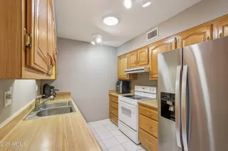 Photo #1: 6914766 Listing