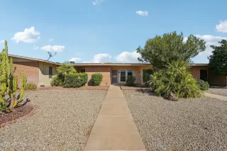 Photo #3: 6914766 Listing