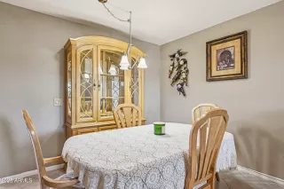 Photo #6: 6914766 Listing