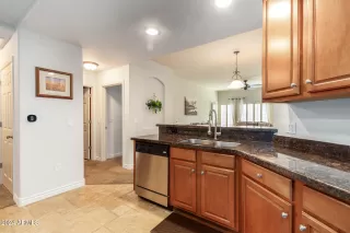 Photo #5: 6914826 Listing 