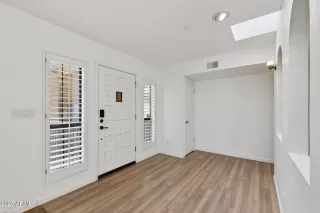 Photo #4: 6914857 Listing 