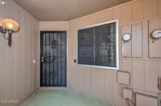 Photo #2: 6915102 Listing
