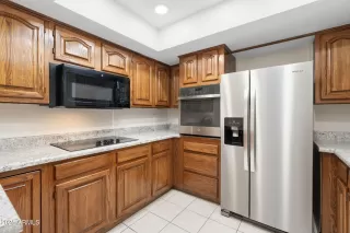 Photo #6: 6915124 Listing 