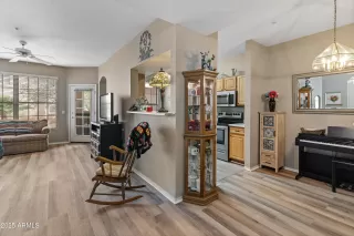 Photo #4: 6915177 Listing 