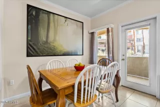 Photo #4: 6915200 Listing