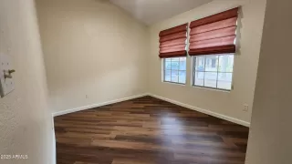 Photo #6: 6915214 Listing 