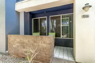 Photo #3: 6915240 Listing 