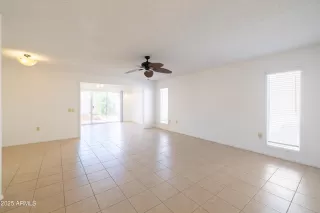 Photo #2: 6915317 Listing 