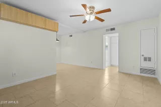 Photo #4: 6915458 Listing 