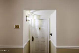 Photo #5: 6915541 Listing 