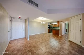 Photo #6: 6915541 Listing 