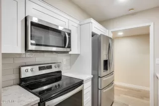Photo #3: 6915551 Listing