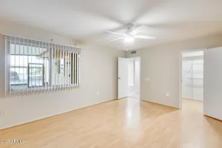Photo #4: 6915551 Listing