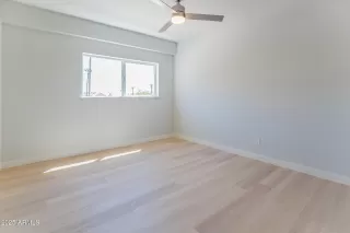 Photo #6: 6915591 Listing 