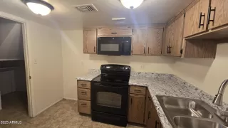 Photo #3: 6915668 Listing 