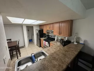 Photo #6: 6915693 Listing